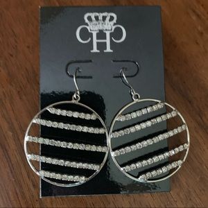 NWT silver circle rhinestone earrings